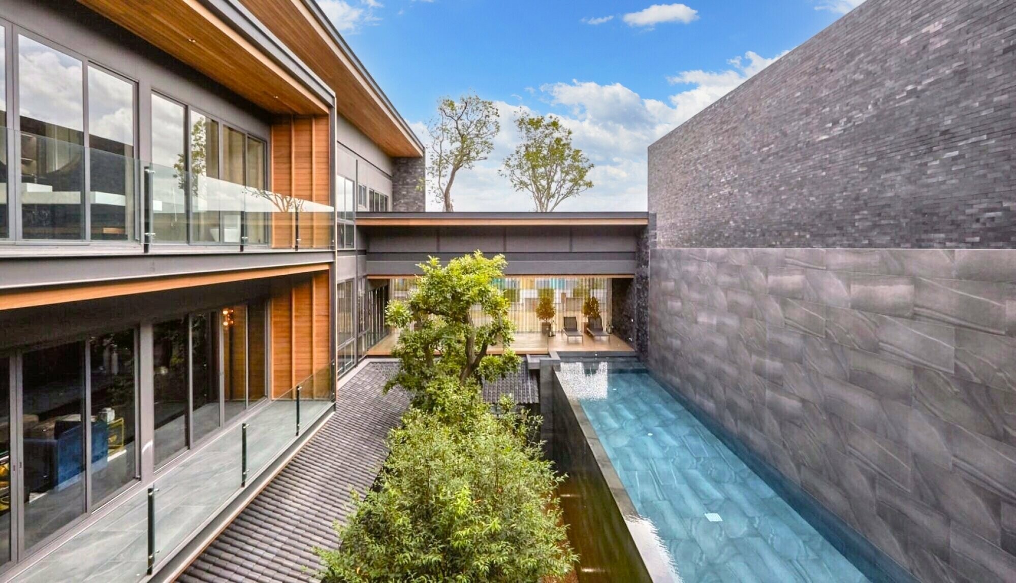 Atelier Residences