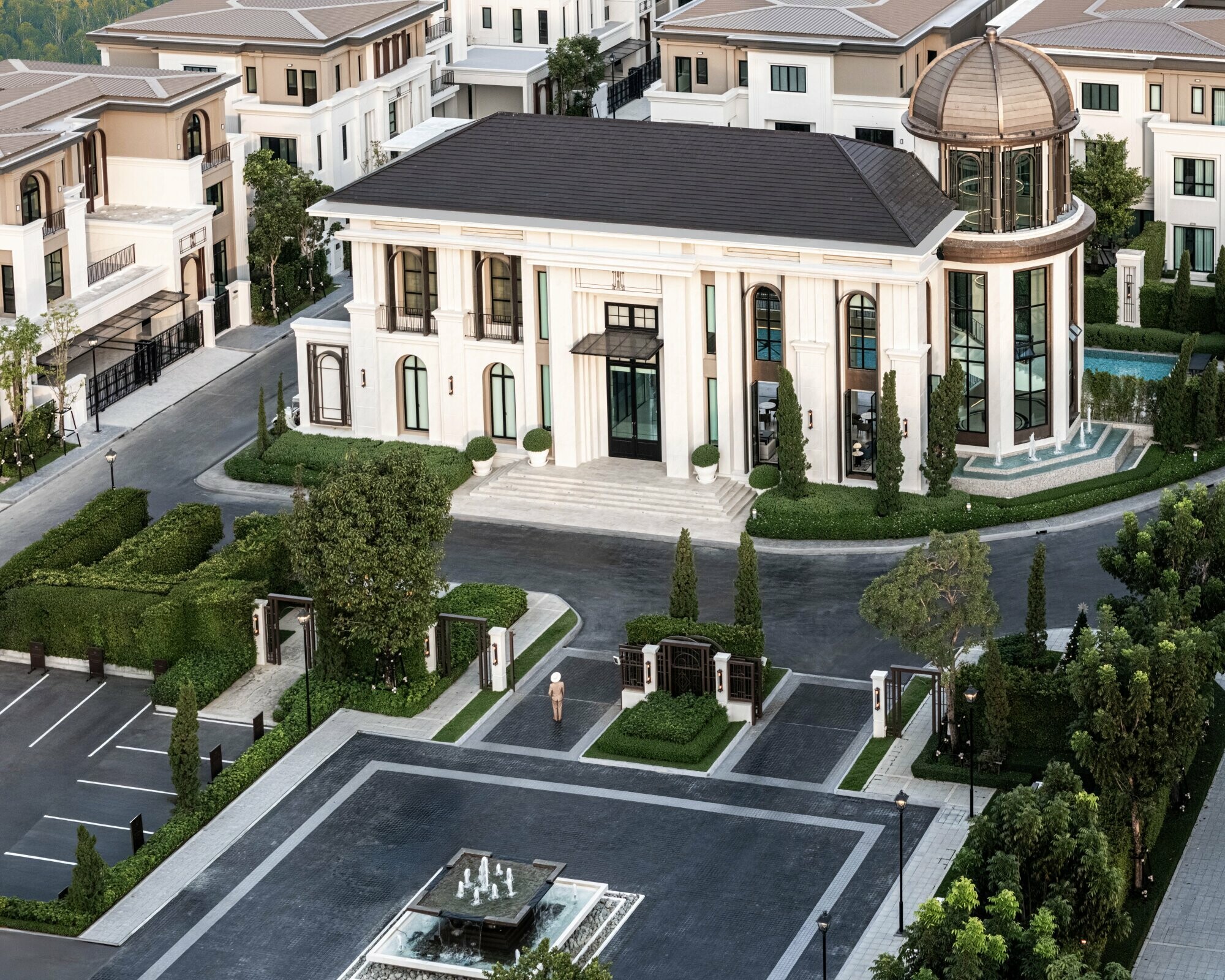 Cinq Royal Krungthep Kreetha